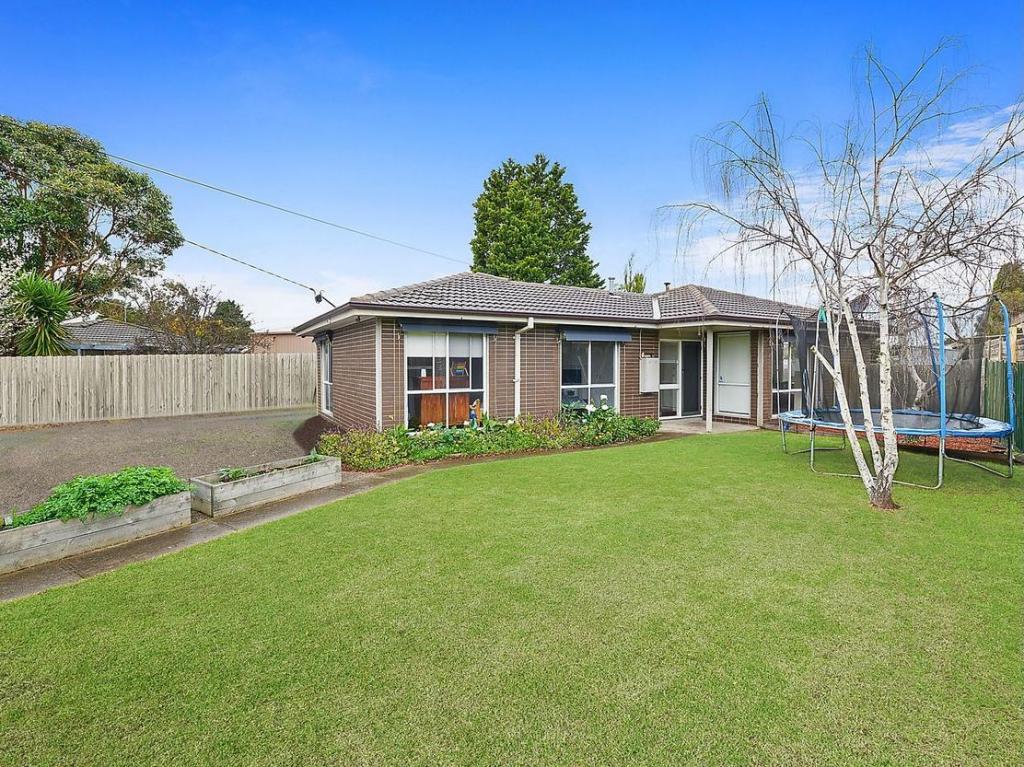 169 SOLAR DR, WHITTINGTON, VIC 3219