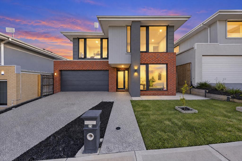 25 Hastings Way, Nar Nar Goon North, VIC 3812