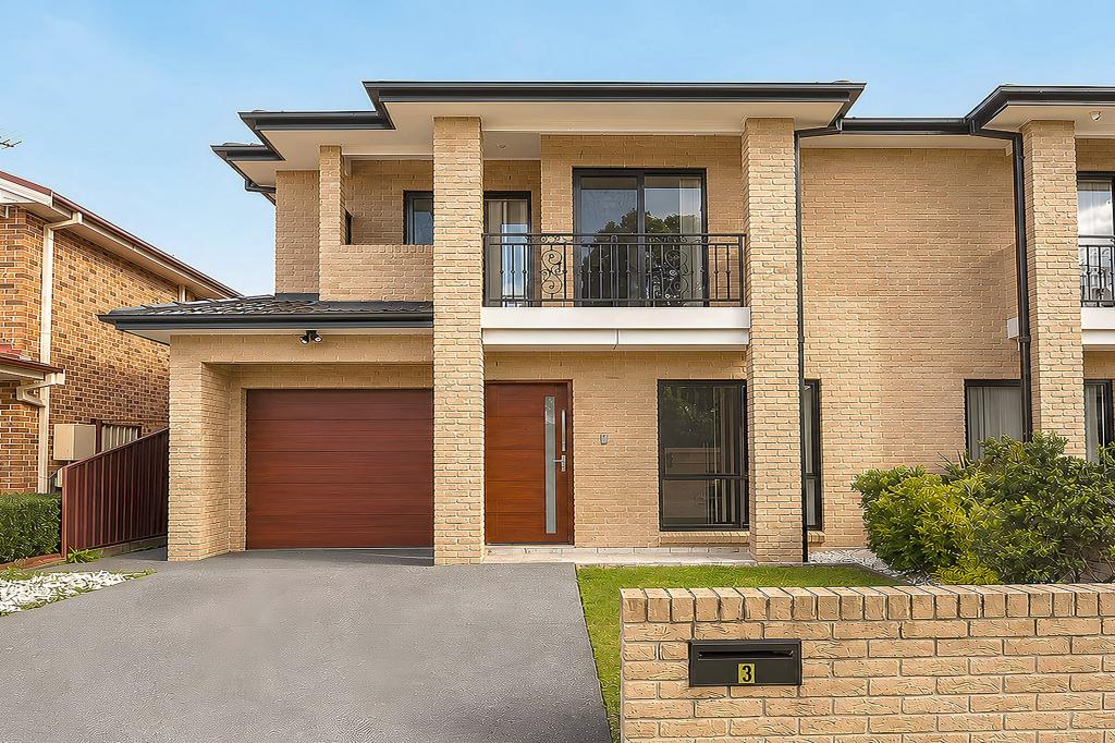3 Glenbrook Cres, Georges Hall, NSW 2198