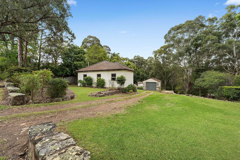 10 Tamboon Ave, Turramurra, NSW 2074