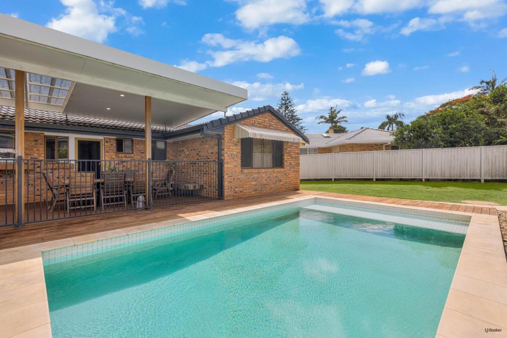 31 Birnam Ave, Banora Point, NSW 2486