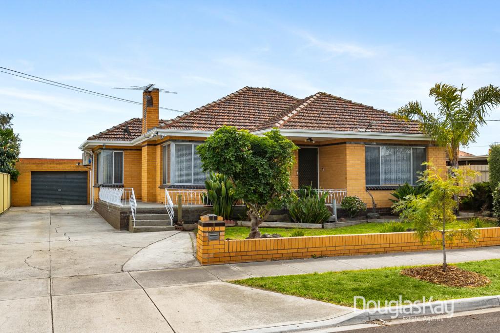 33 Dinnell St, Sunshine West, VIC 3020