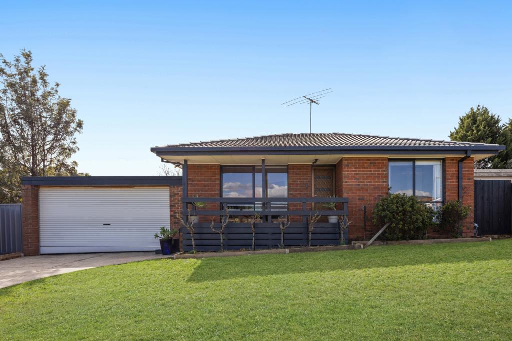 14 Arthur Phillip Dr, Endeavour Hills, VIC 3802