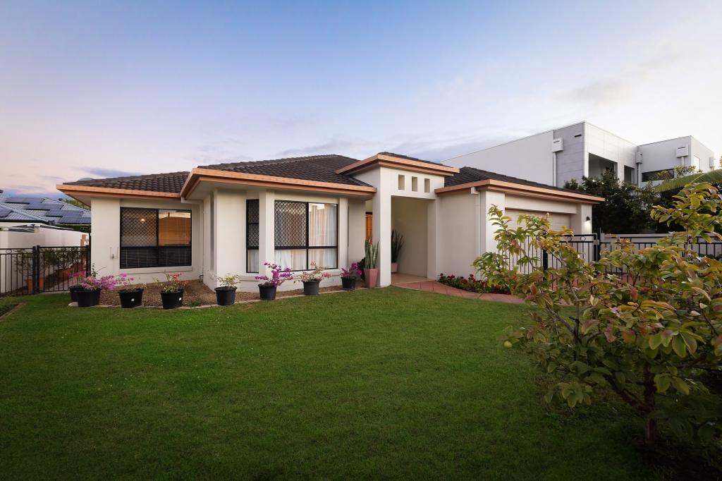 26 Rebholz Dr, Benowa, QLD 4217