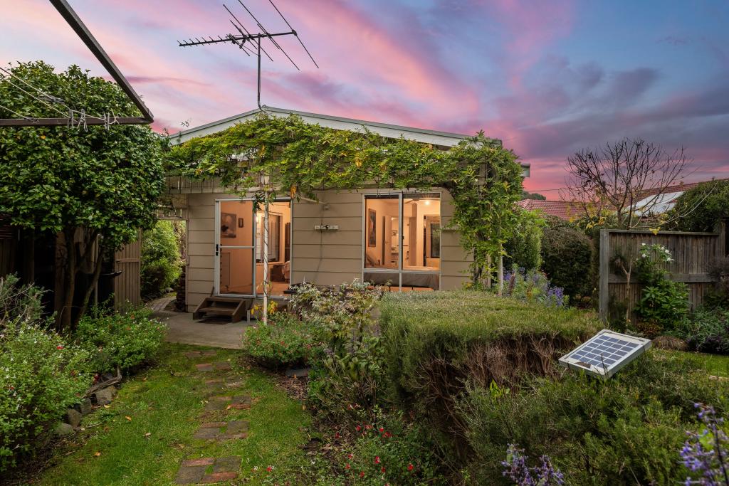 22 Monash Ave, Cowes, VIC 3922