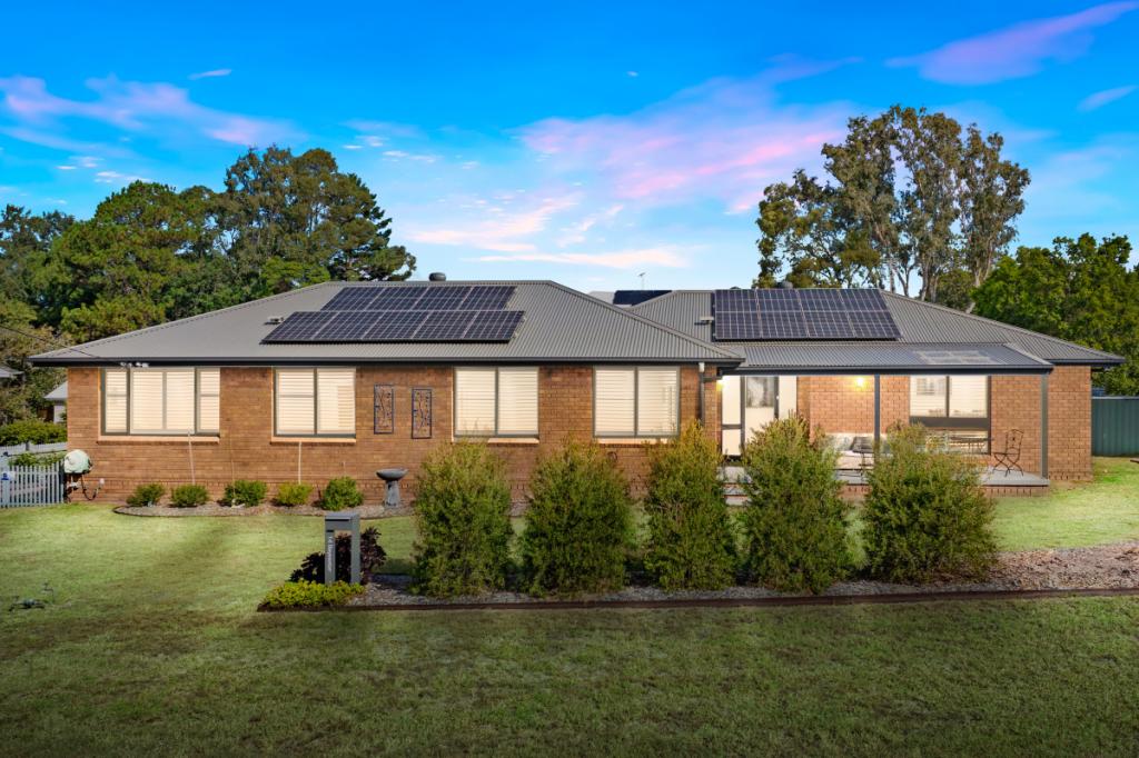 14 BAYSWATER RD, BOLWARRA, NSW 2320