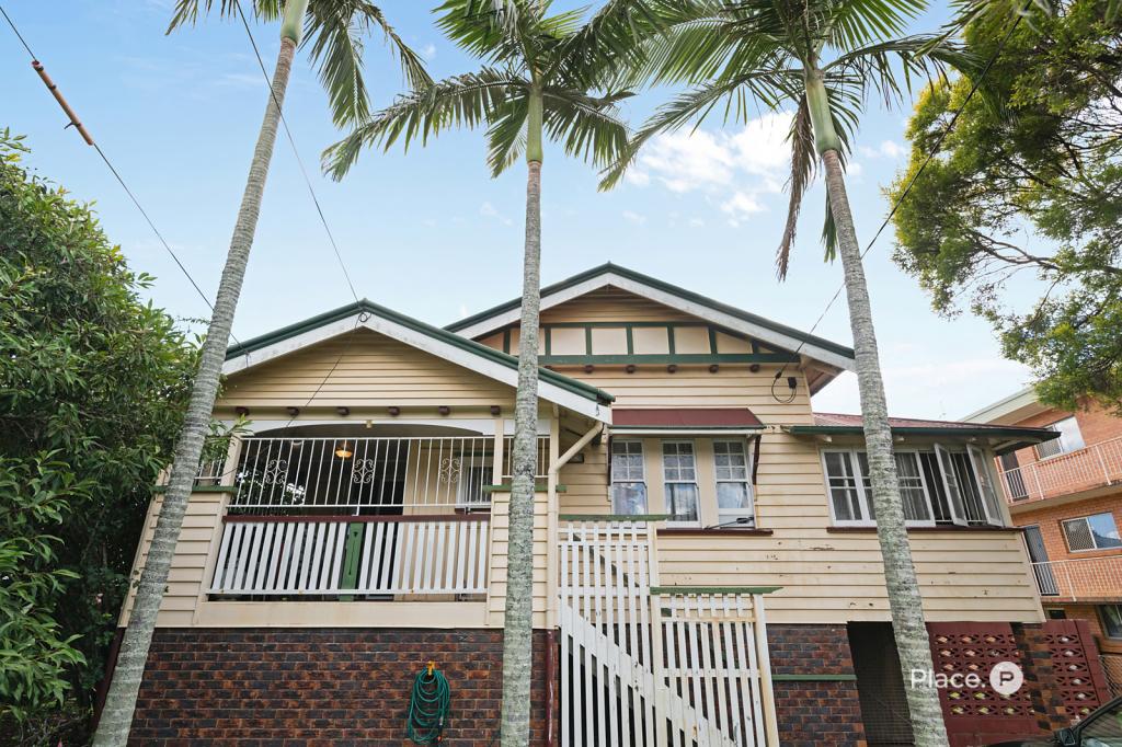 42 Weston St, Coorparoo, QLD 4151