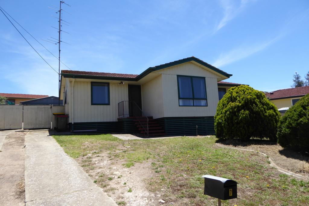 7 VIGAR ST, PORT LINCOLN, SA 5606