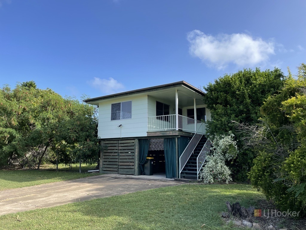 40 Winterer Cres, Dysart, QLD 4745