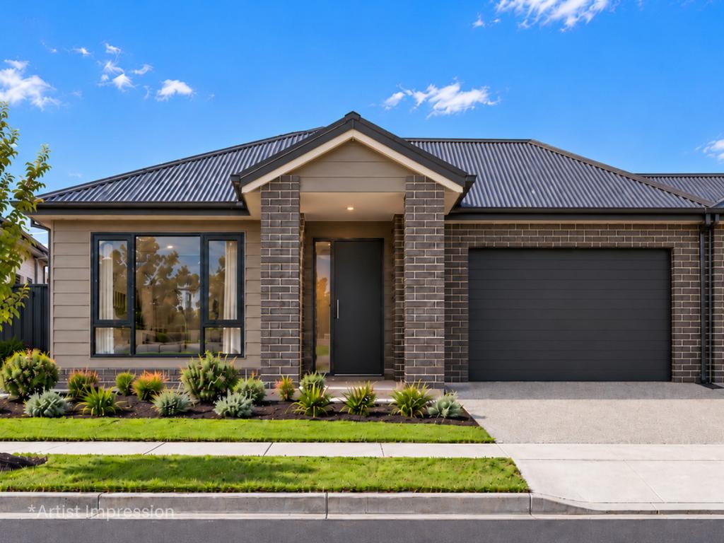 28/90-96 AHERN RD, PAKENHAM, VIC 3810