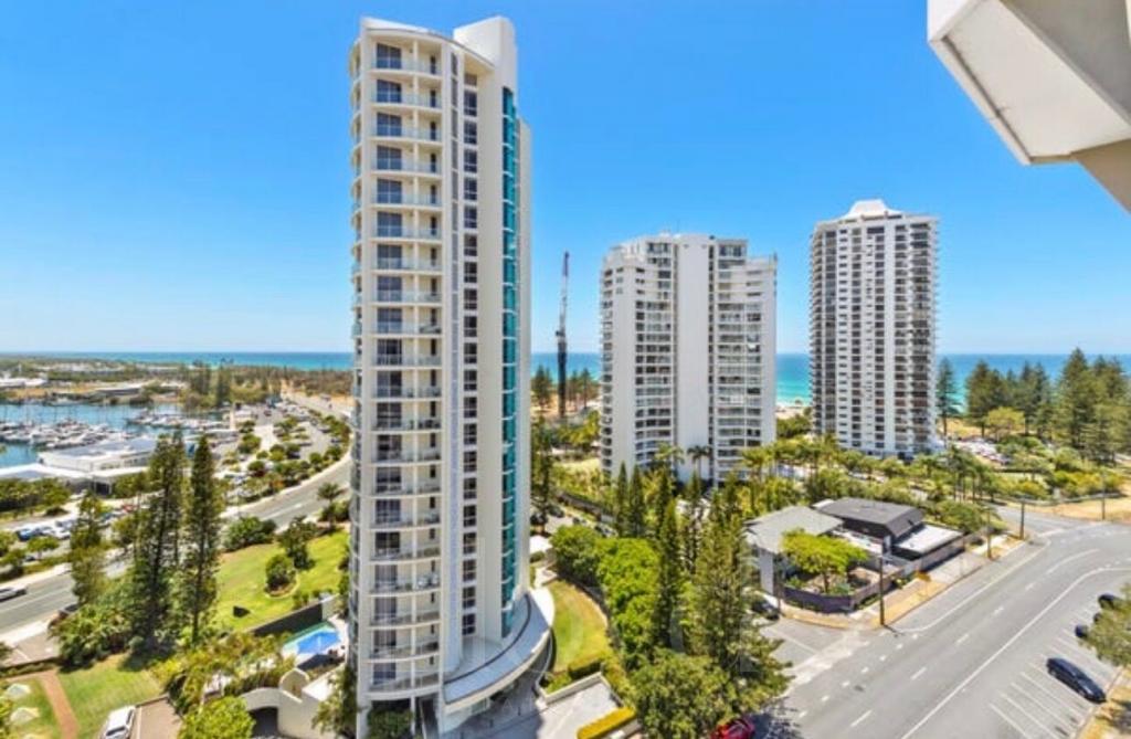 28/3656 Main Beach Pde, Main Beach, QLD 4217