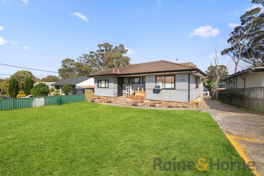 41 Guernsey St, Busby, NSW 2168