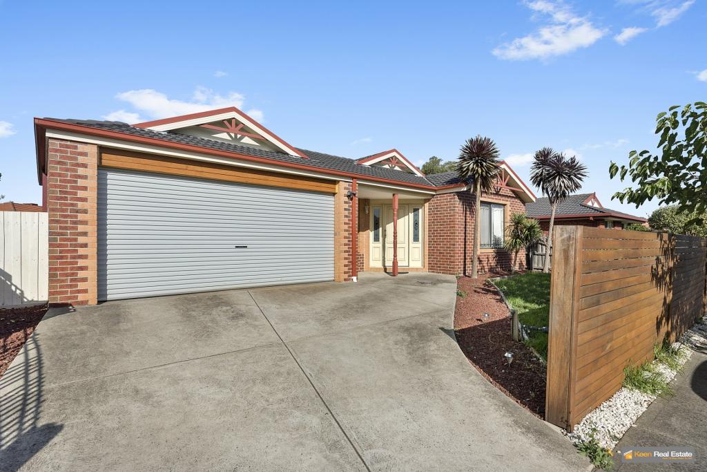 4 TRACEY DR, CRANBOURNE WEST, VIC 3977