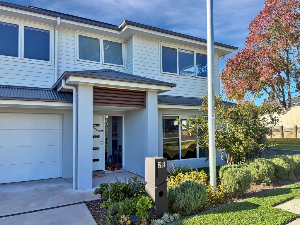2b Glenfield Rd, Toronto, NSW 2283