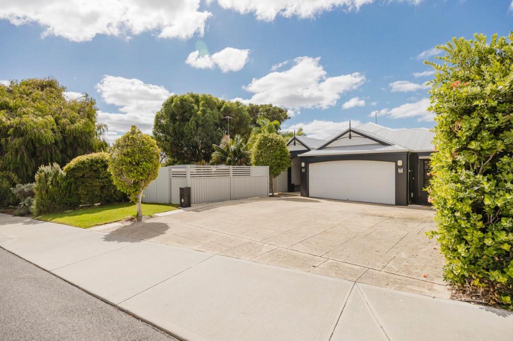 14 Trotman Cres, Yanchep, WA 6035
