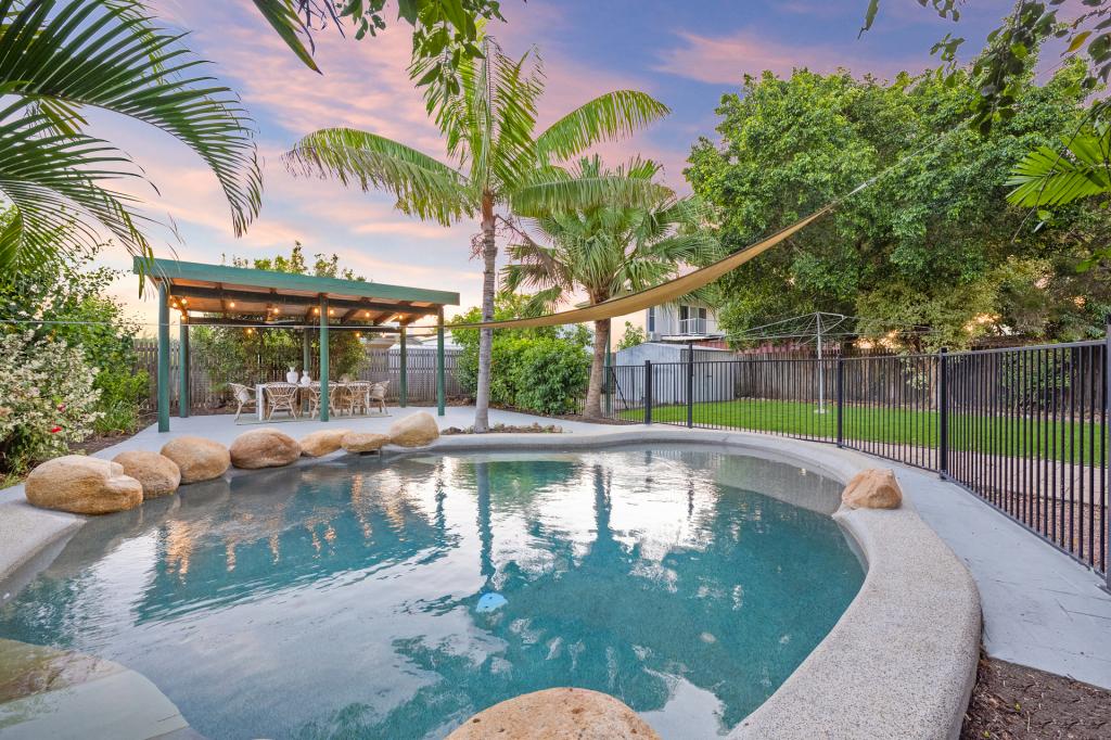 11 Fraire St, Hermit Park, QLD 4812