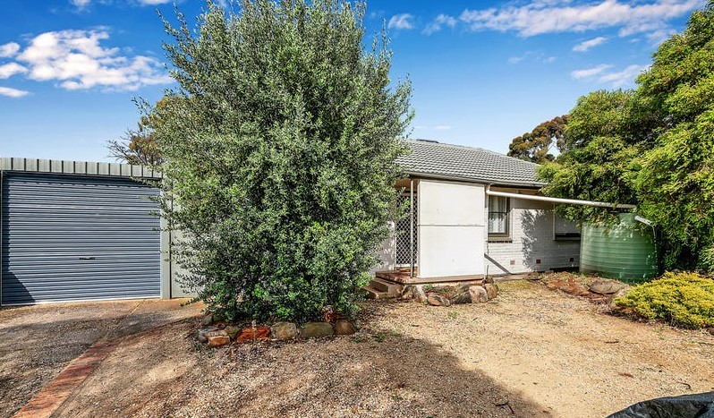 21 Hayles Rd, Elizabeth Park, SA 5113