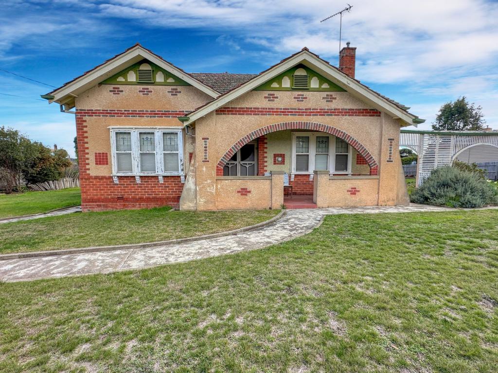 5 Outtrim St, Maryborough, VIC 3465