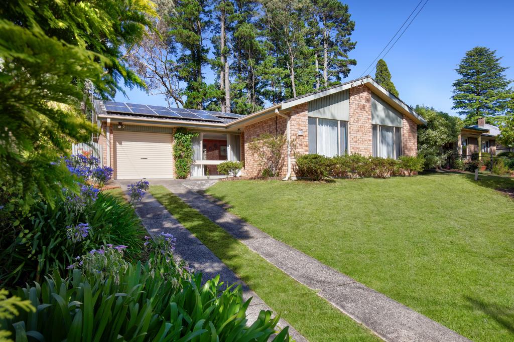 39 Clarence Rd, Blackheath, NSW 2785