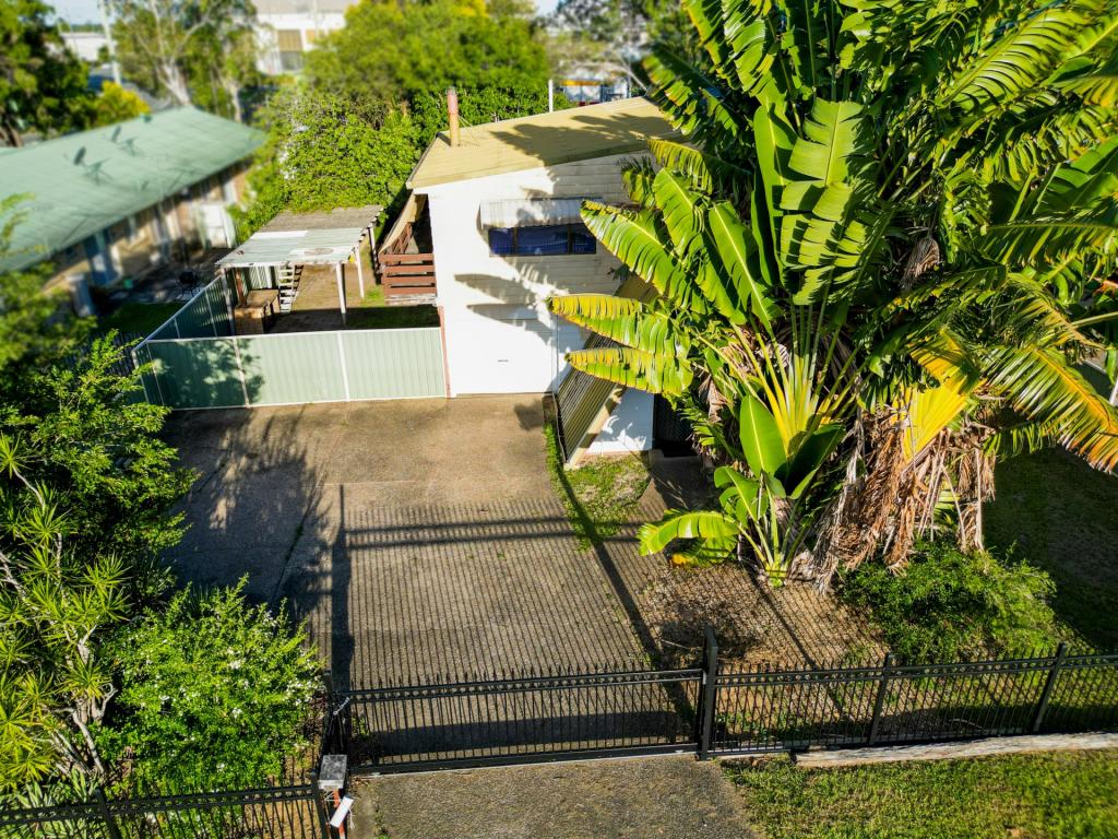 25 Manley St, Caboolture, QLD 4510