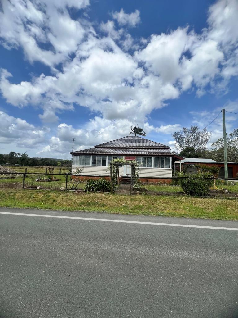 76A HUNCHY RD, PALMWOODS, QLD 4555