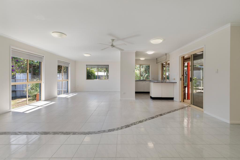 12 Kylie Ct, Pomona, QLD 4568