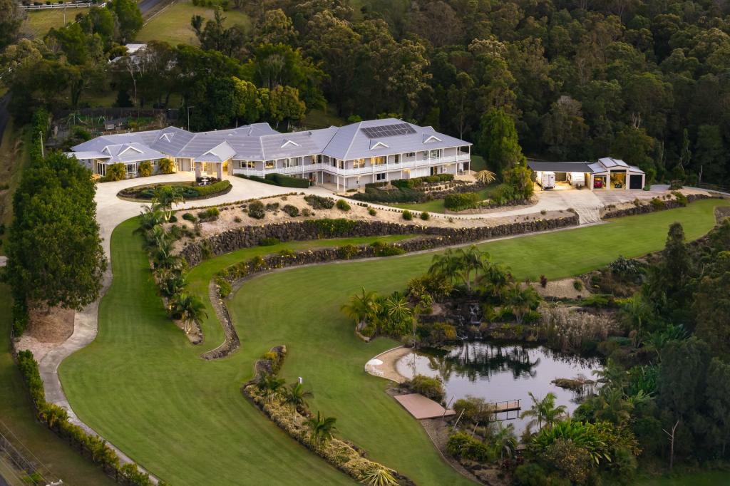 22 Garlinge Ct, Bonogin, QLD 4213