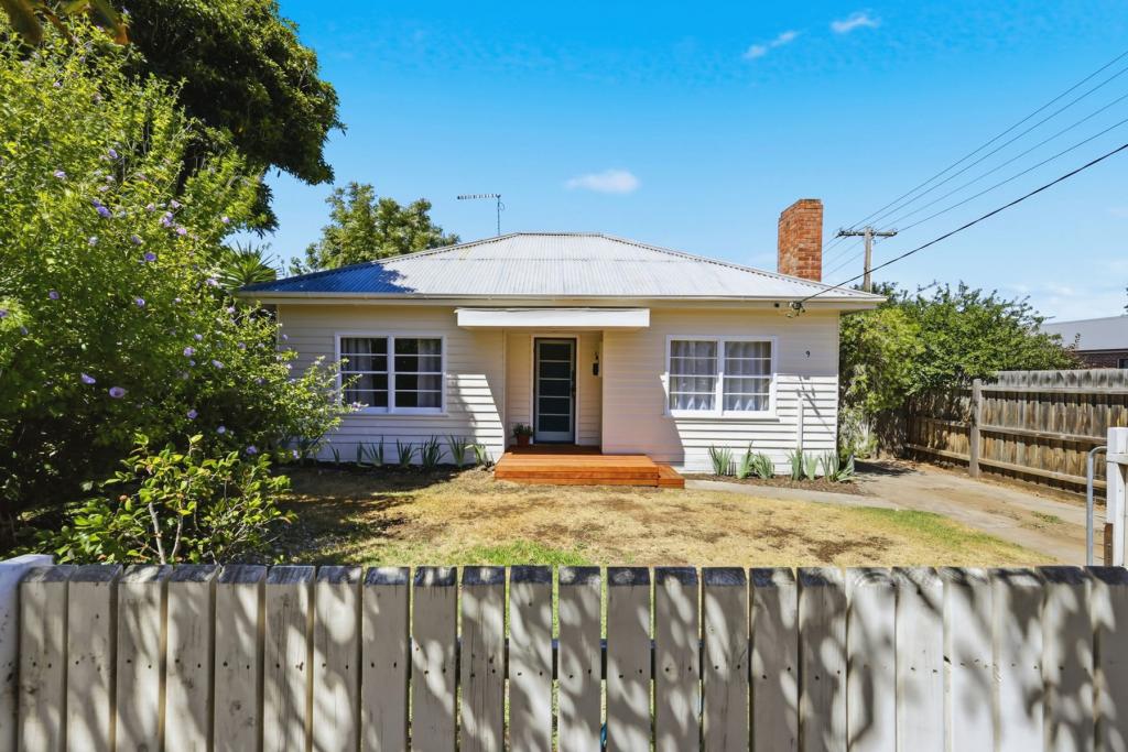 9 Sydney St, Bacchus Marsh, VIC 3340