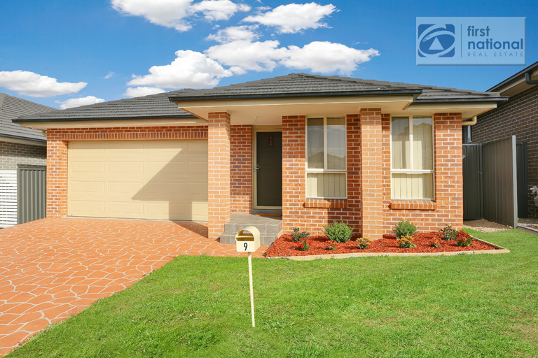 9 Reuben St, Riverstone, NSW 2765