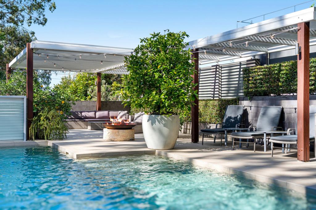 28 O'Connell Pde, Wellington Point, QLD 4160