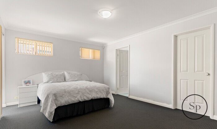 22 Boardwalk Bvd, Halls Head, WA 6210