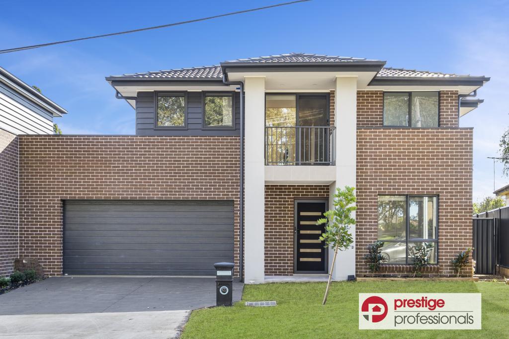 2 Komiatum St, Holsworthy, NSW 2173