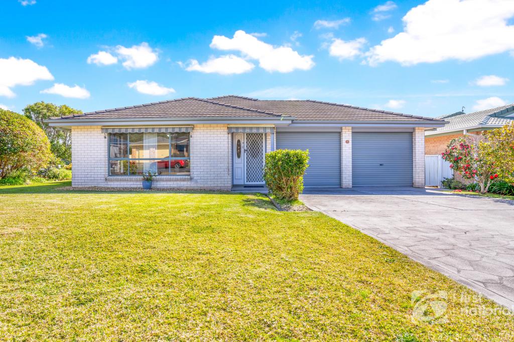 2/9 AKALA AVE, FORSTER, NSW 2428