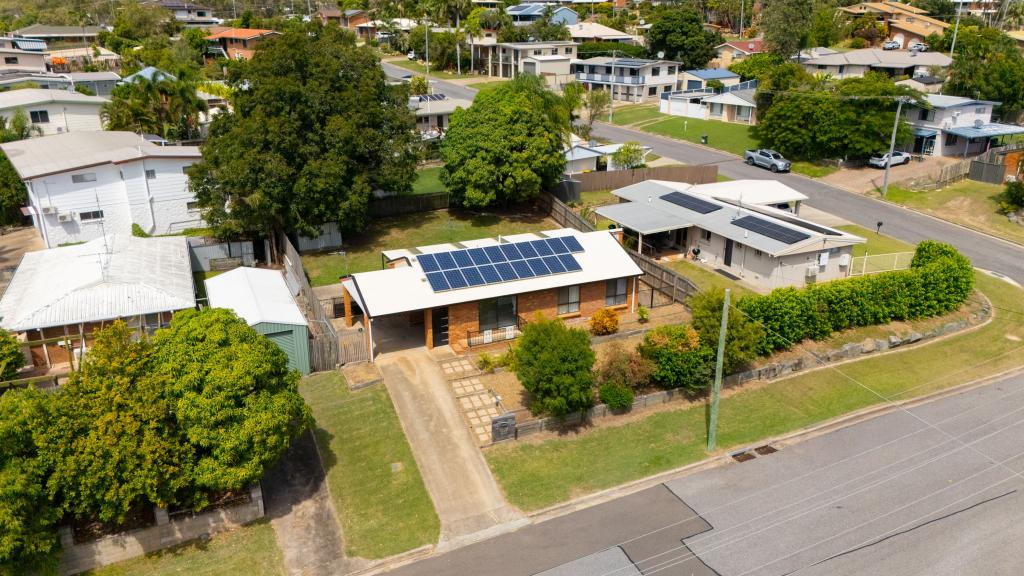 34 Aramac Dr, Clinton, QLD 4680