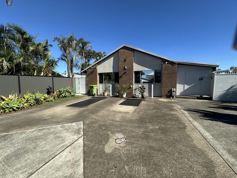 5a Blackwood Pl, Palm Beach, QLD 4221