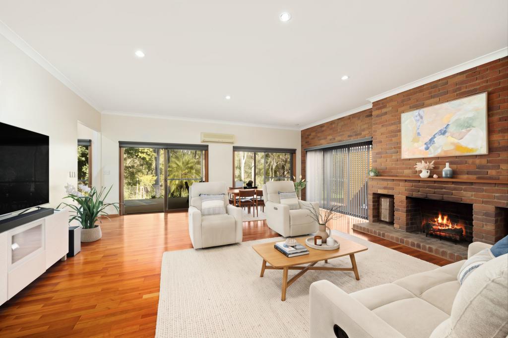 38 Illoura Gr, Karana Downs, QLD 4306