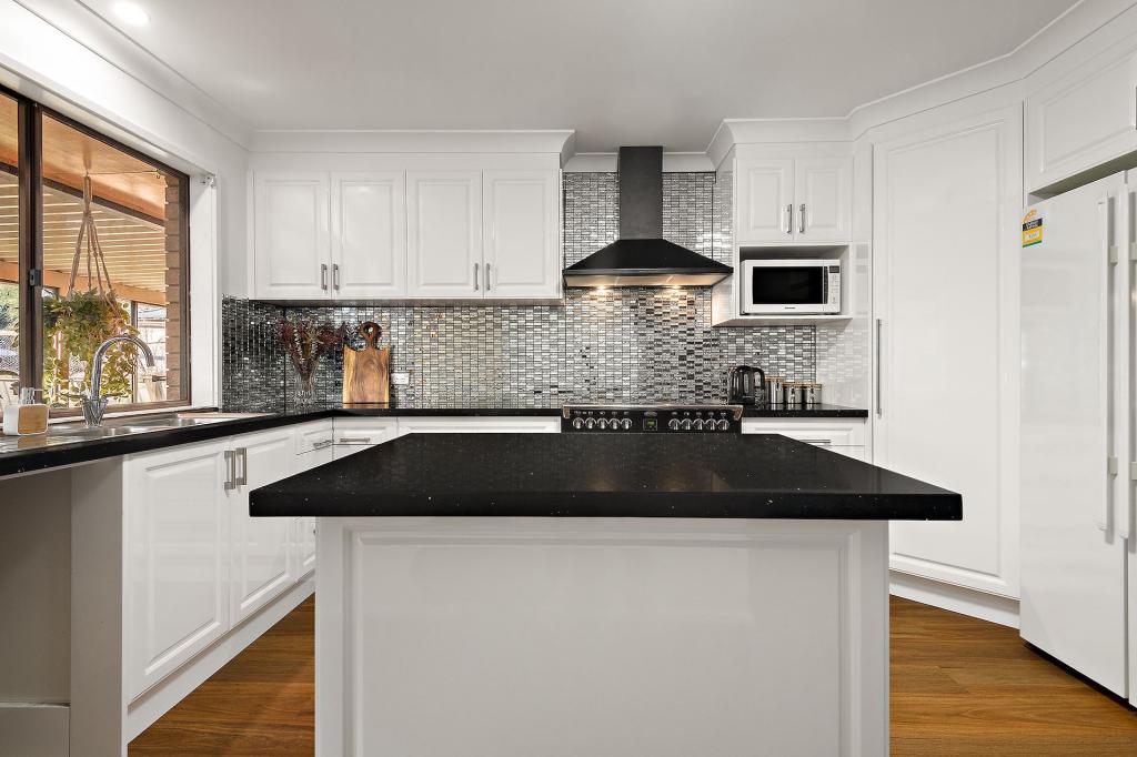 111 Macquarie Ave, Cessnock, NSW 2325