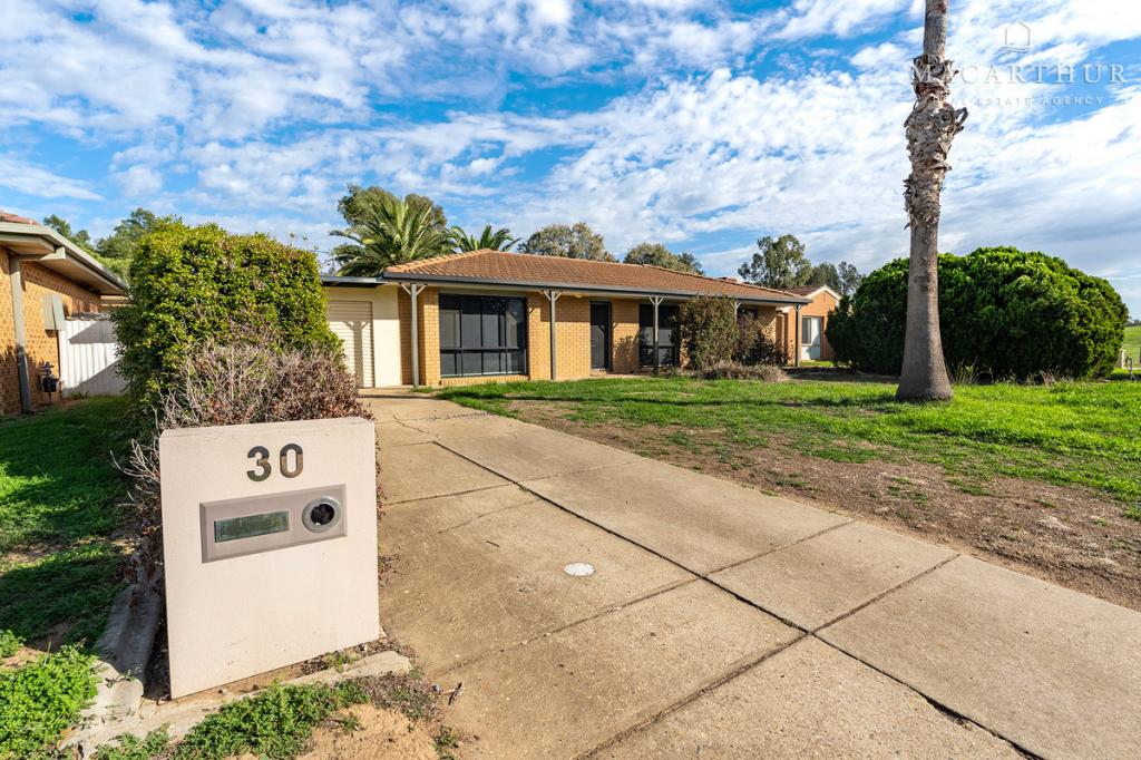 30 Wiradjuri Cres, Wagga Wagga, NSW 2650
