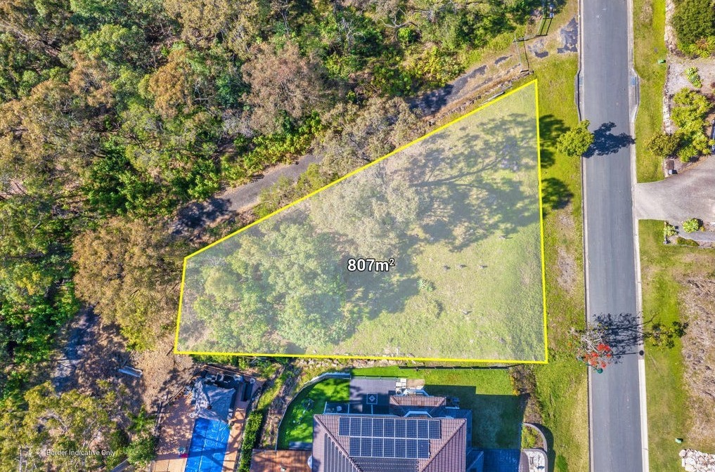 27 Tara Vista Bvd, Highland Park, QLD 4211