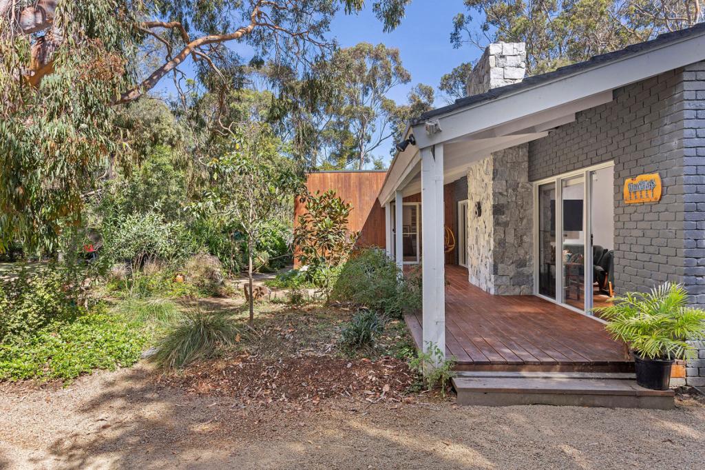 8 Bonview Ave, Somers, VIC 3927