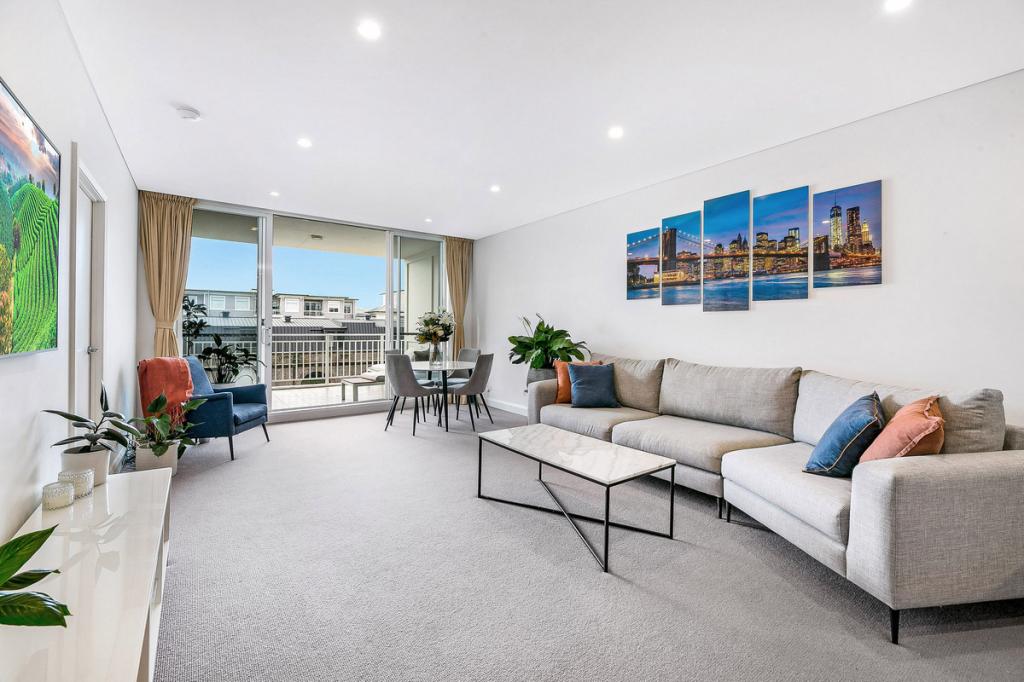 308/17 Woodlands Ave, Breakfast Point, NSW 2137