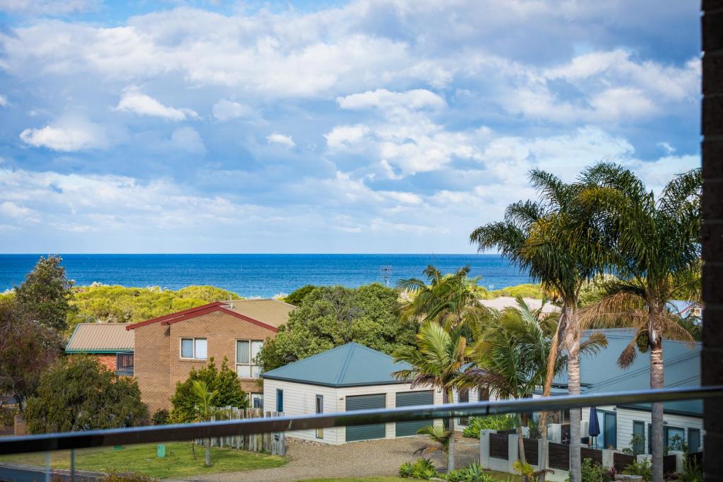 121A TURA BEACH DR, TURA BEACH, NSW 2548