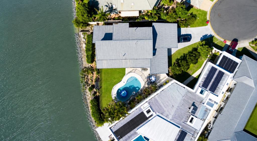 16 Wallaby Pl, Bundall, QLD 4217