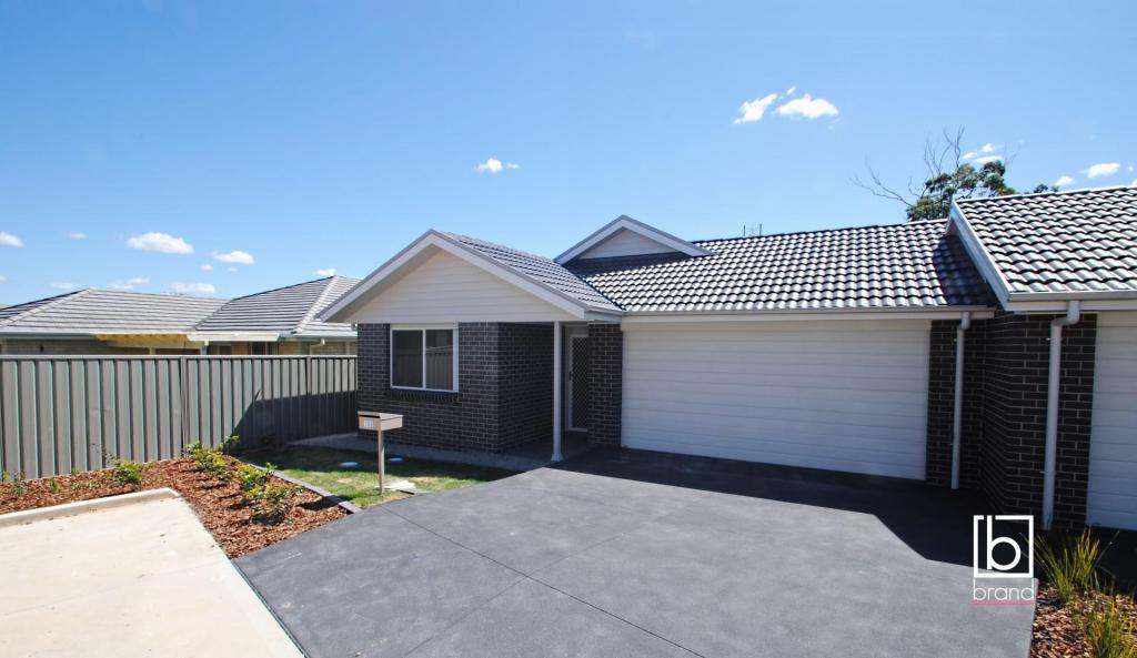 106 NIGELLA CCT, HAMLYN TERRACE, NSW 2259