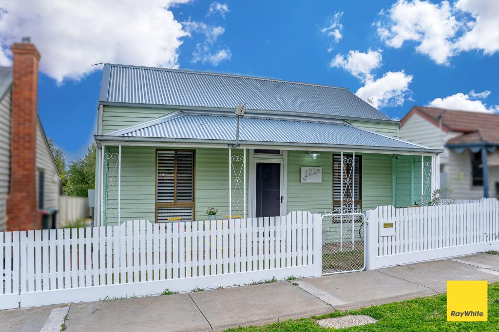 121 Lily St, Bendigo, VIC 3550