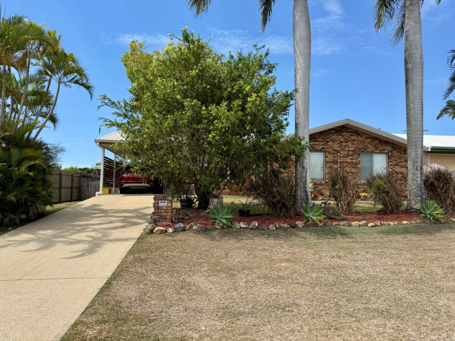 15 Kirkconell St, Beaconsfield, QLD 4740