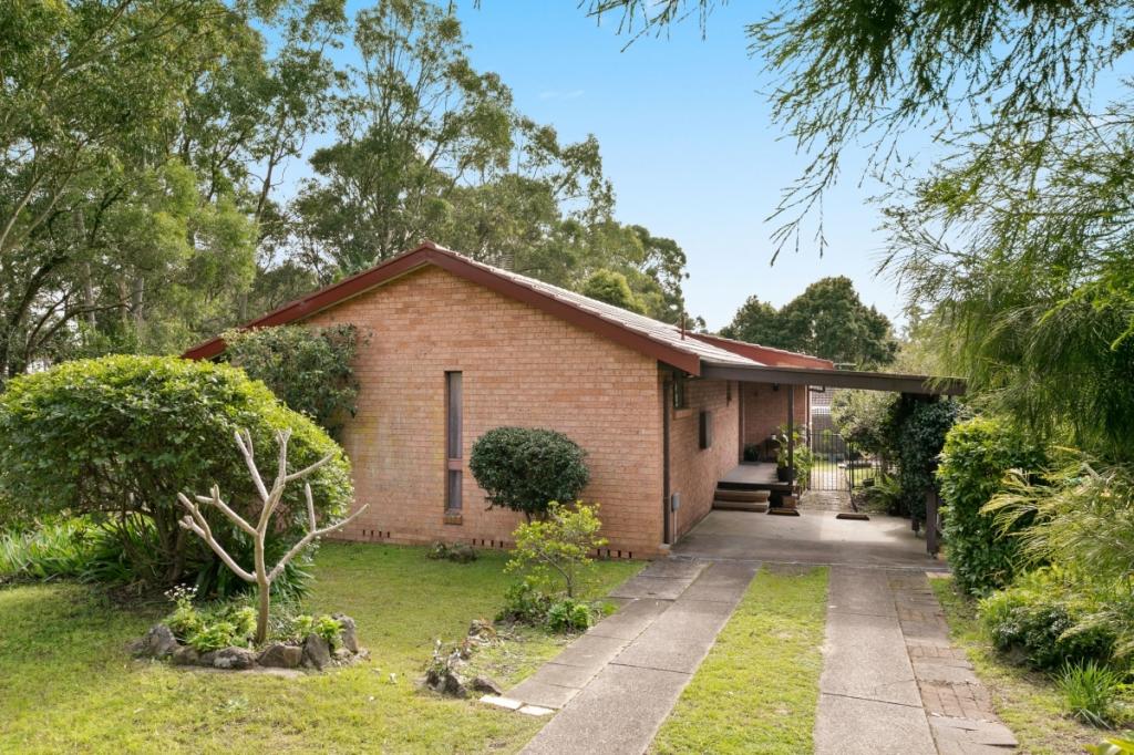 4 Dumaresq Pde, Metford, NSW 2323