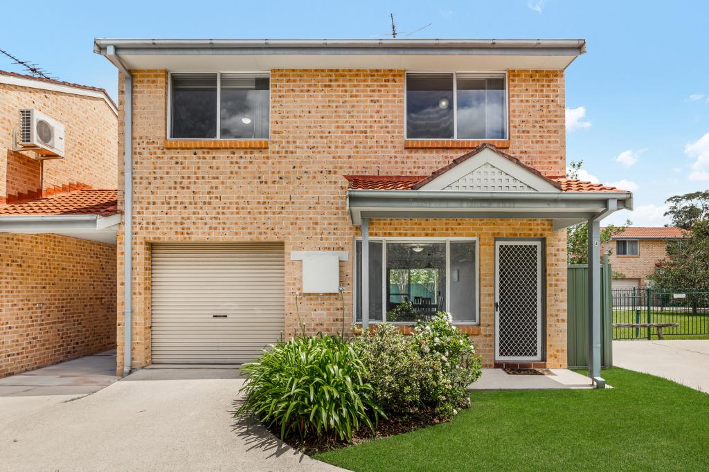 4/23 PYE RD, QUAKERS HILL, NSW 2763