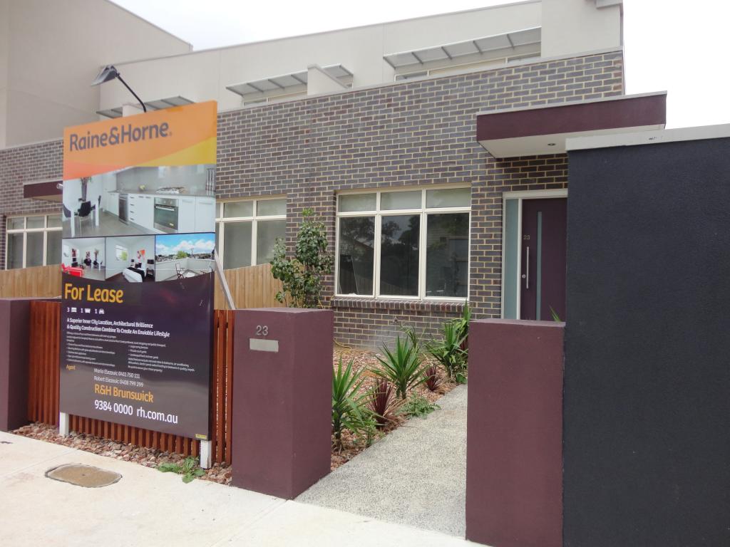 23/110-116 Moore St, Coburg, VIC 3058