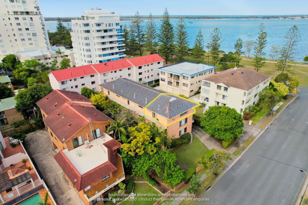 4/3 ROBERT ST, LABRADOR, QLD 4215
